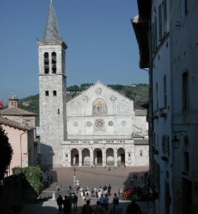 Vo oben kommen wir zum Dom in Spoleto